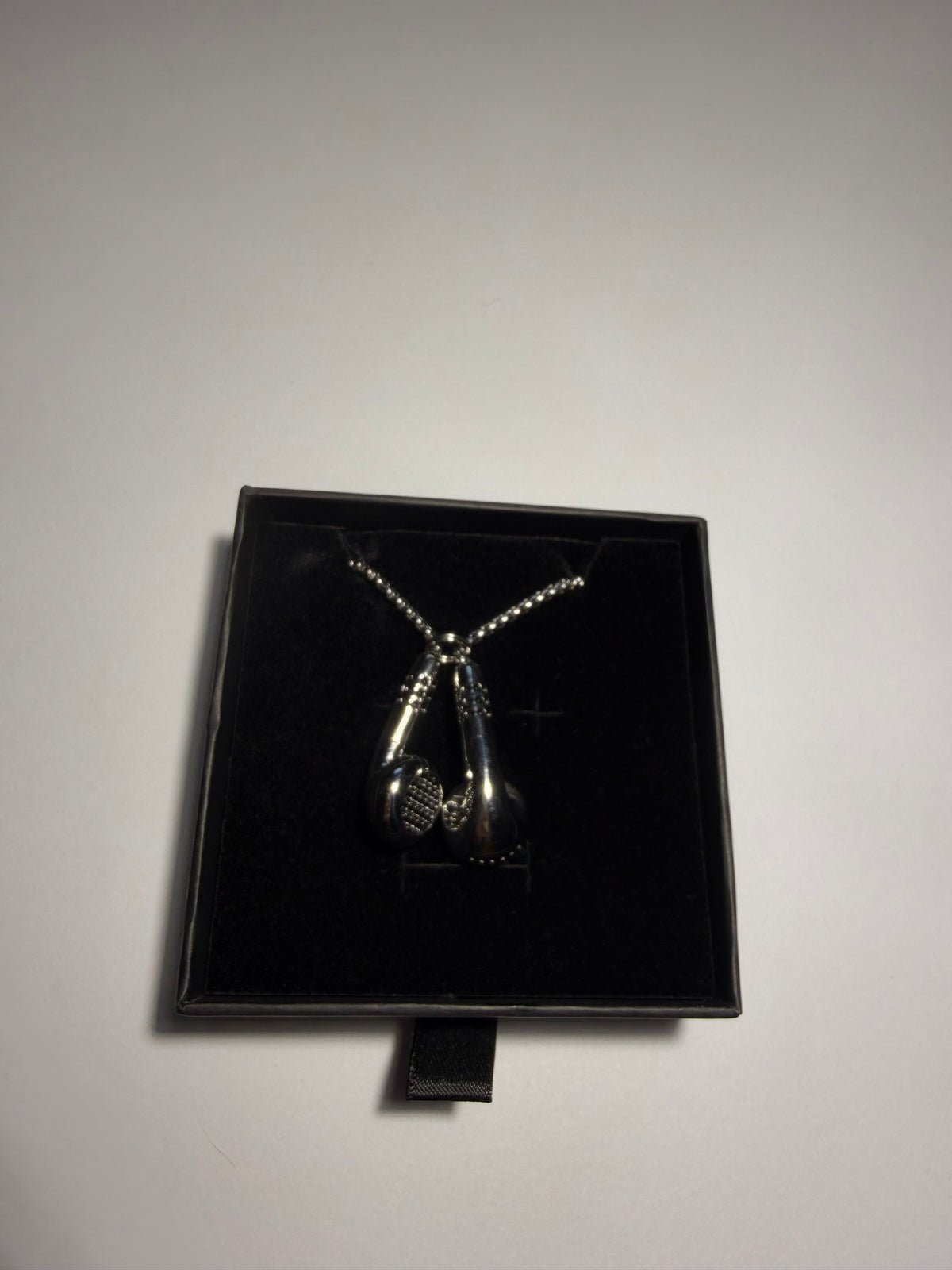 Stainless Steel Earphone Pendant Necklace